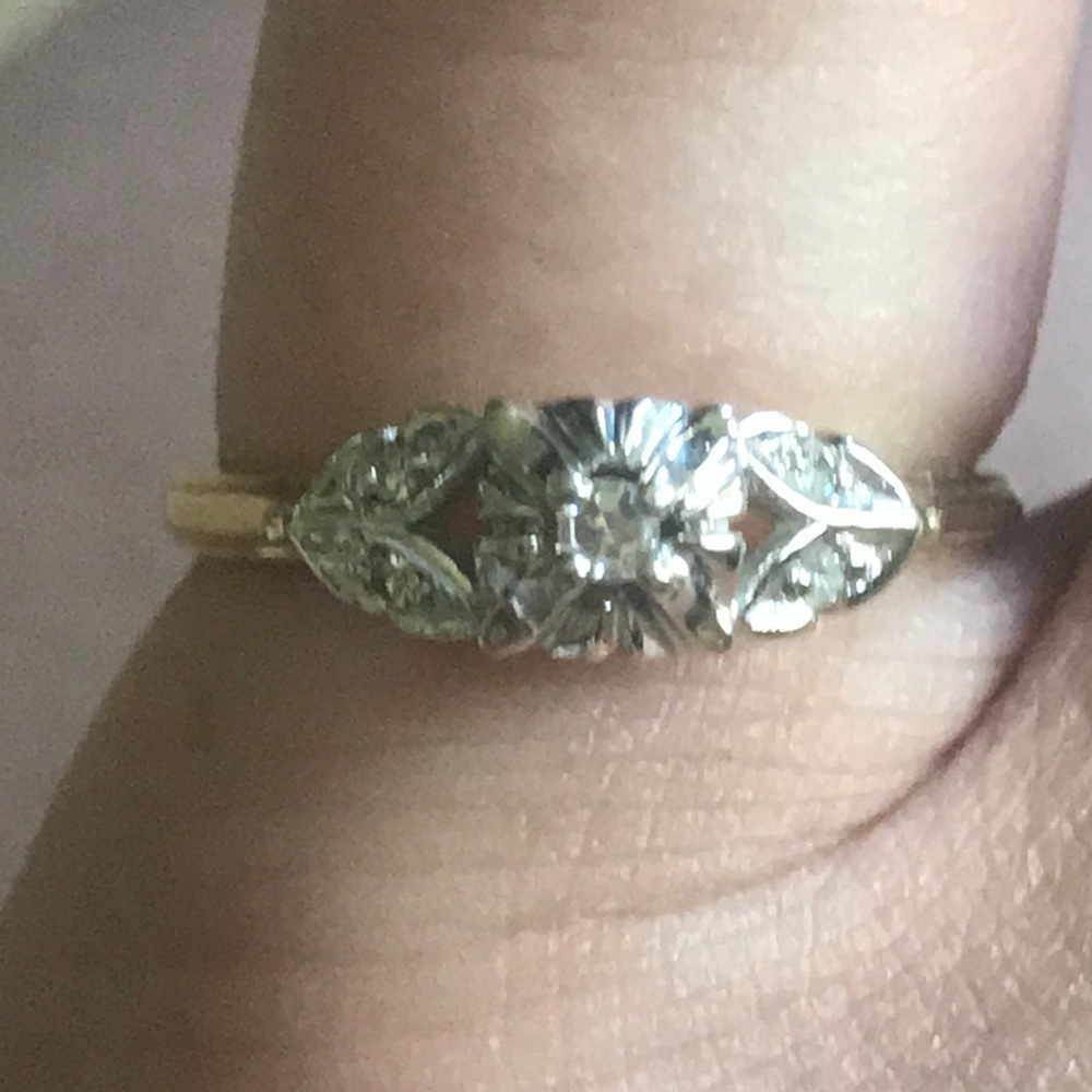 Elegant Gold and White gold Women's Ring